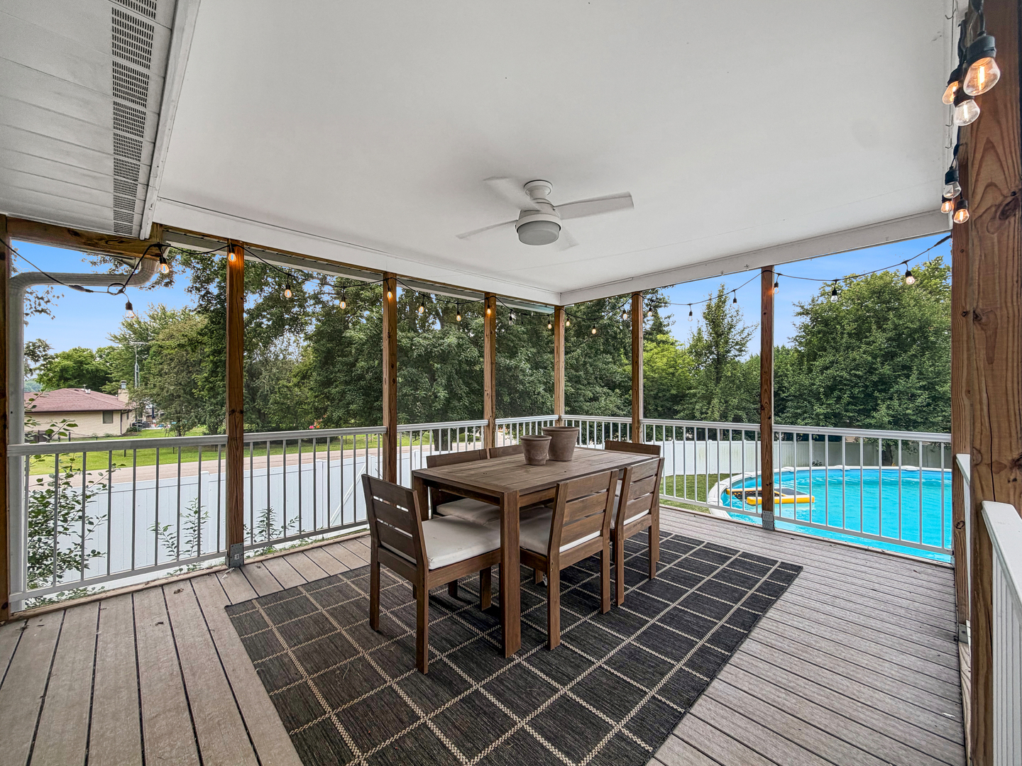 3103 W Greenfield Drive