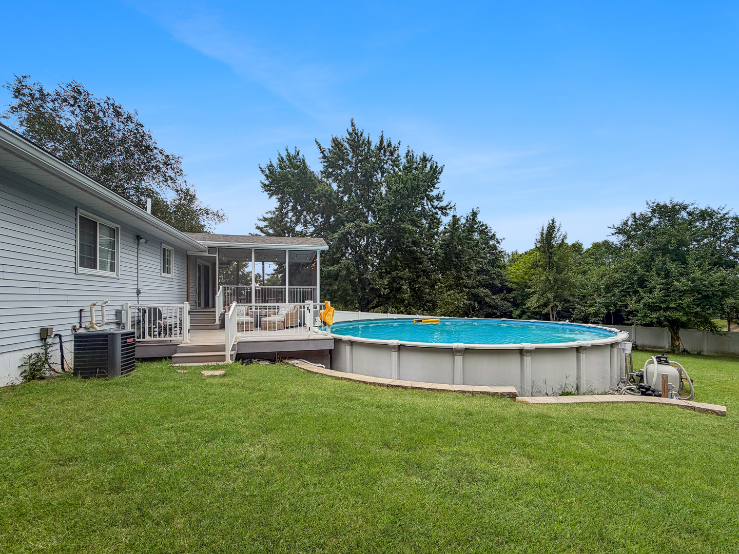 3103 W Greenfield Drive