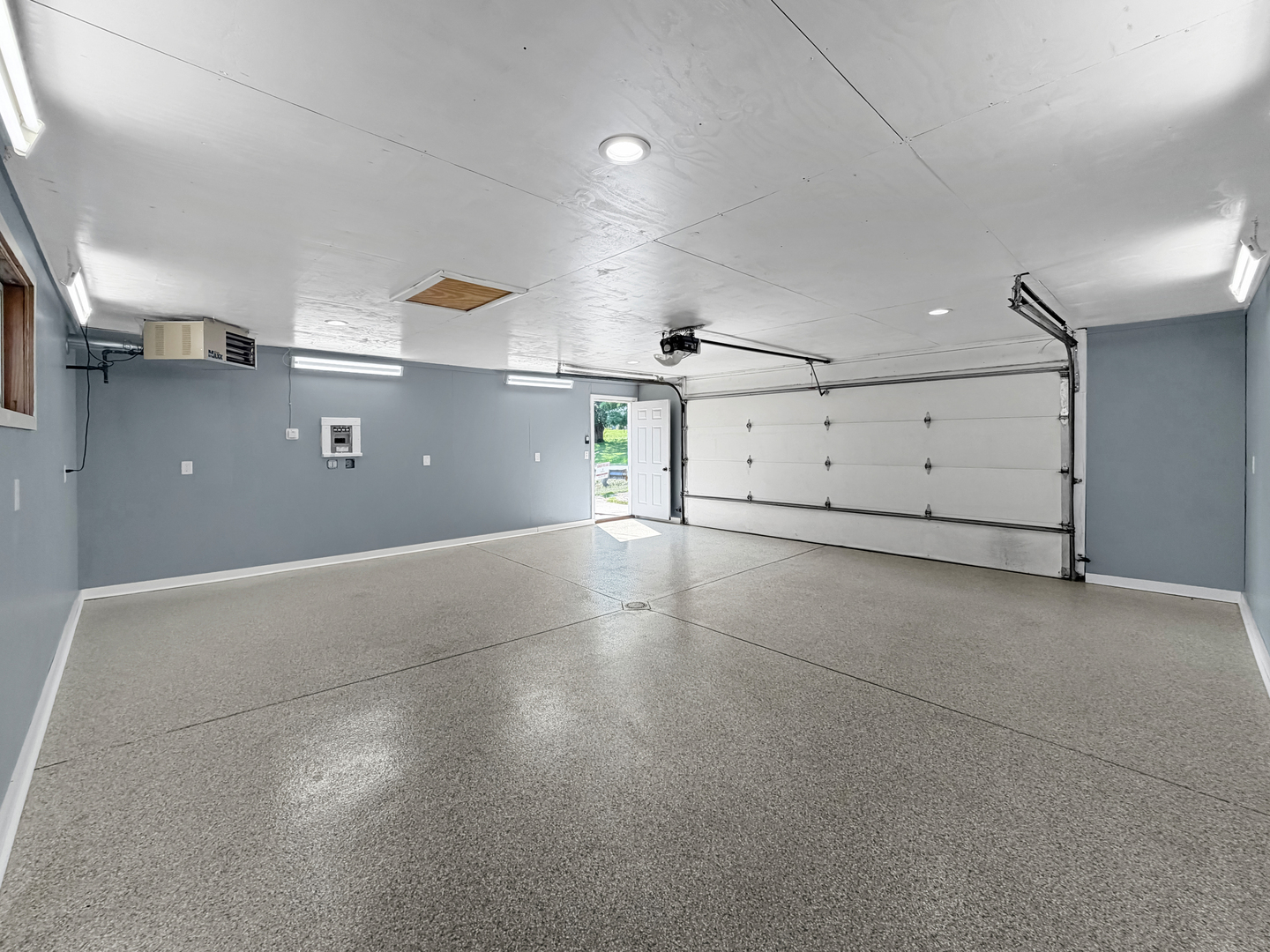 300 E 2nd Street