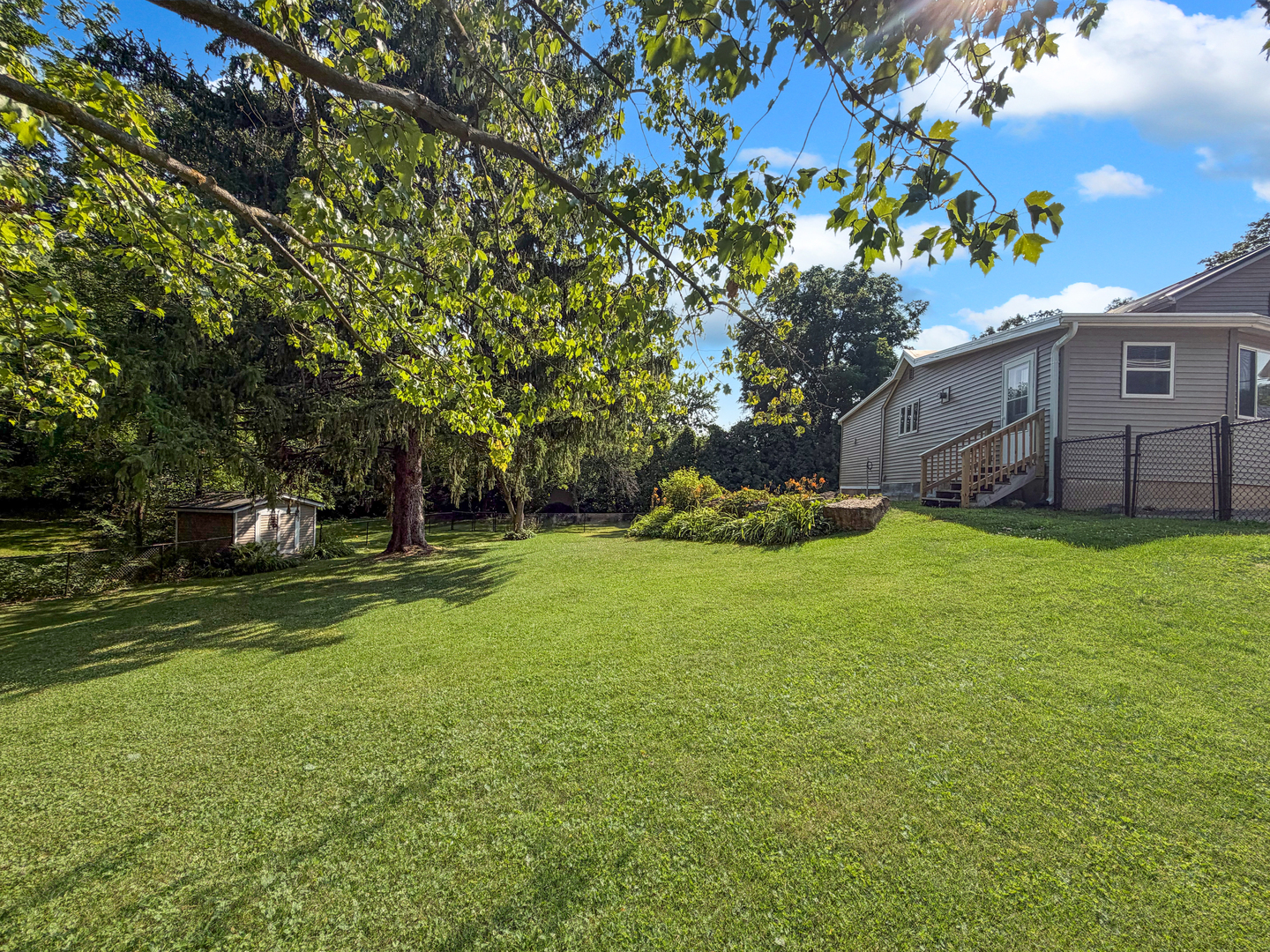 300 E 2nd Street