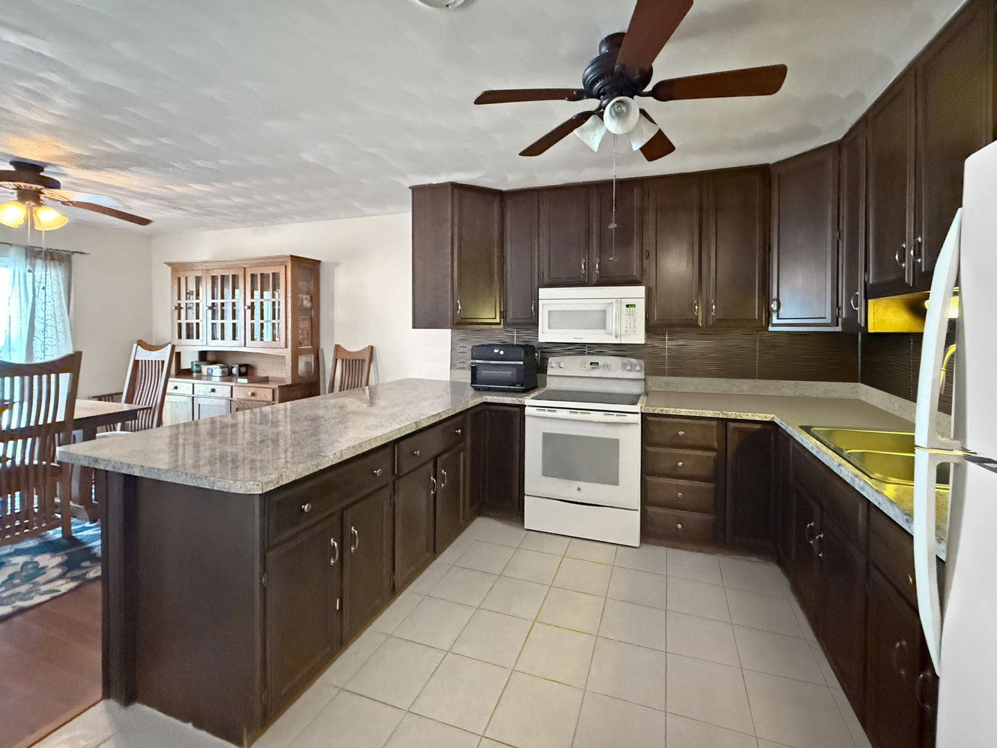 3150 W Carthage Drive Unit: 4