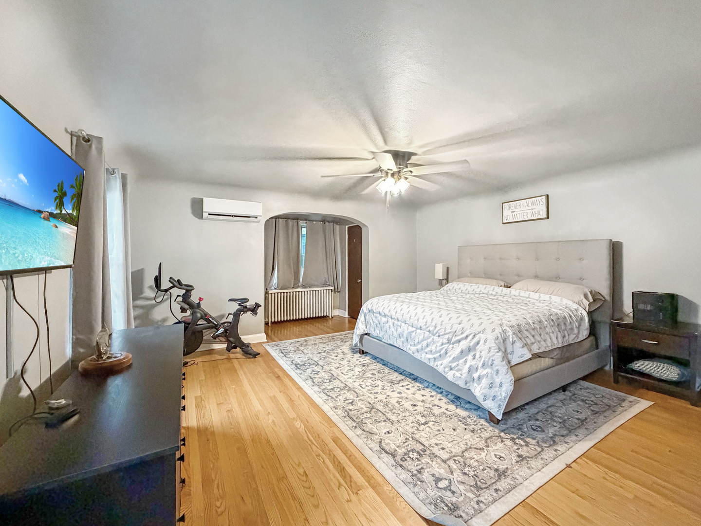 1544 W Lincoln Boulevard