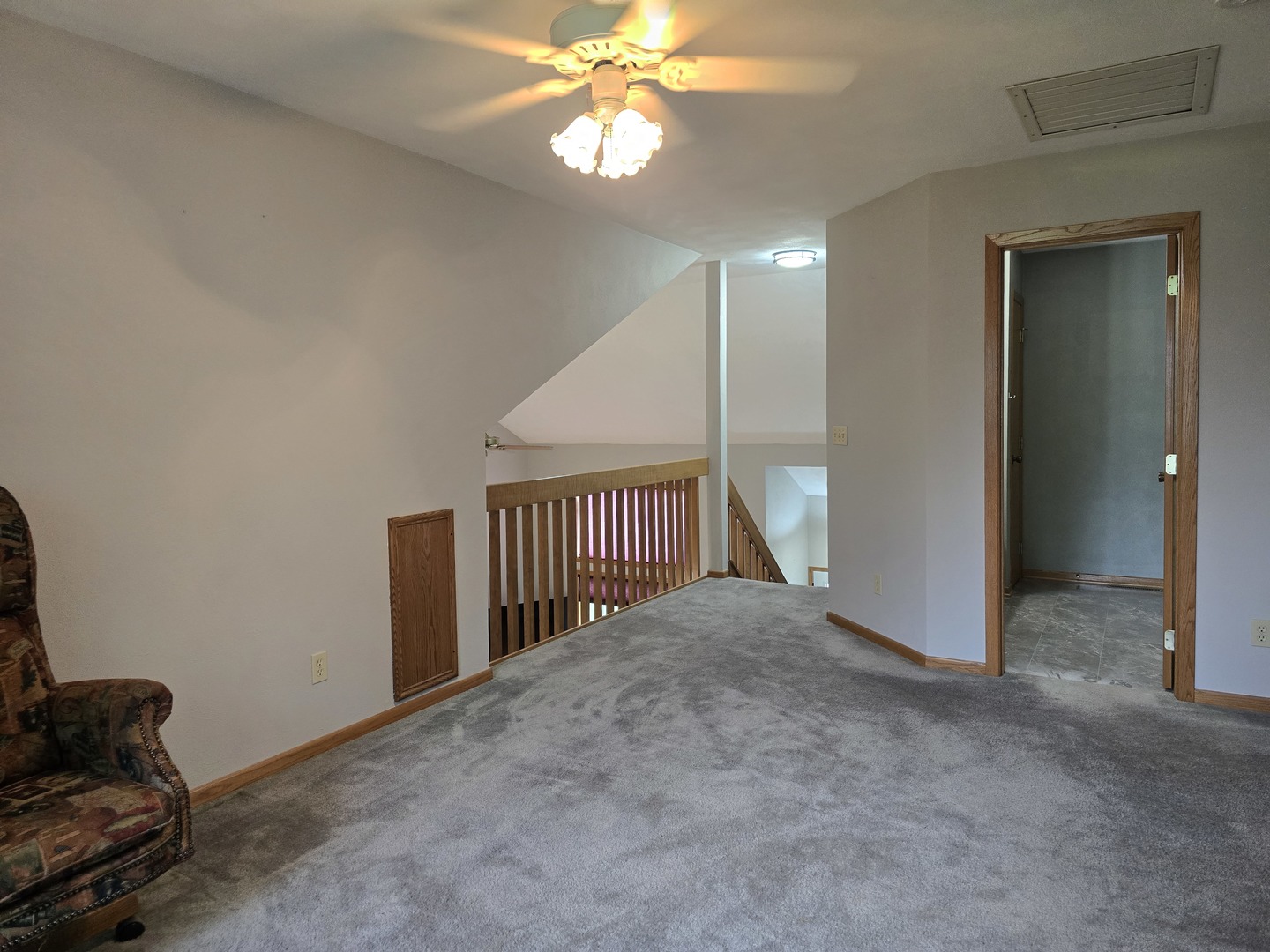 4996 Zenith Parkway