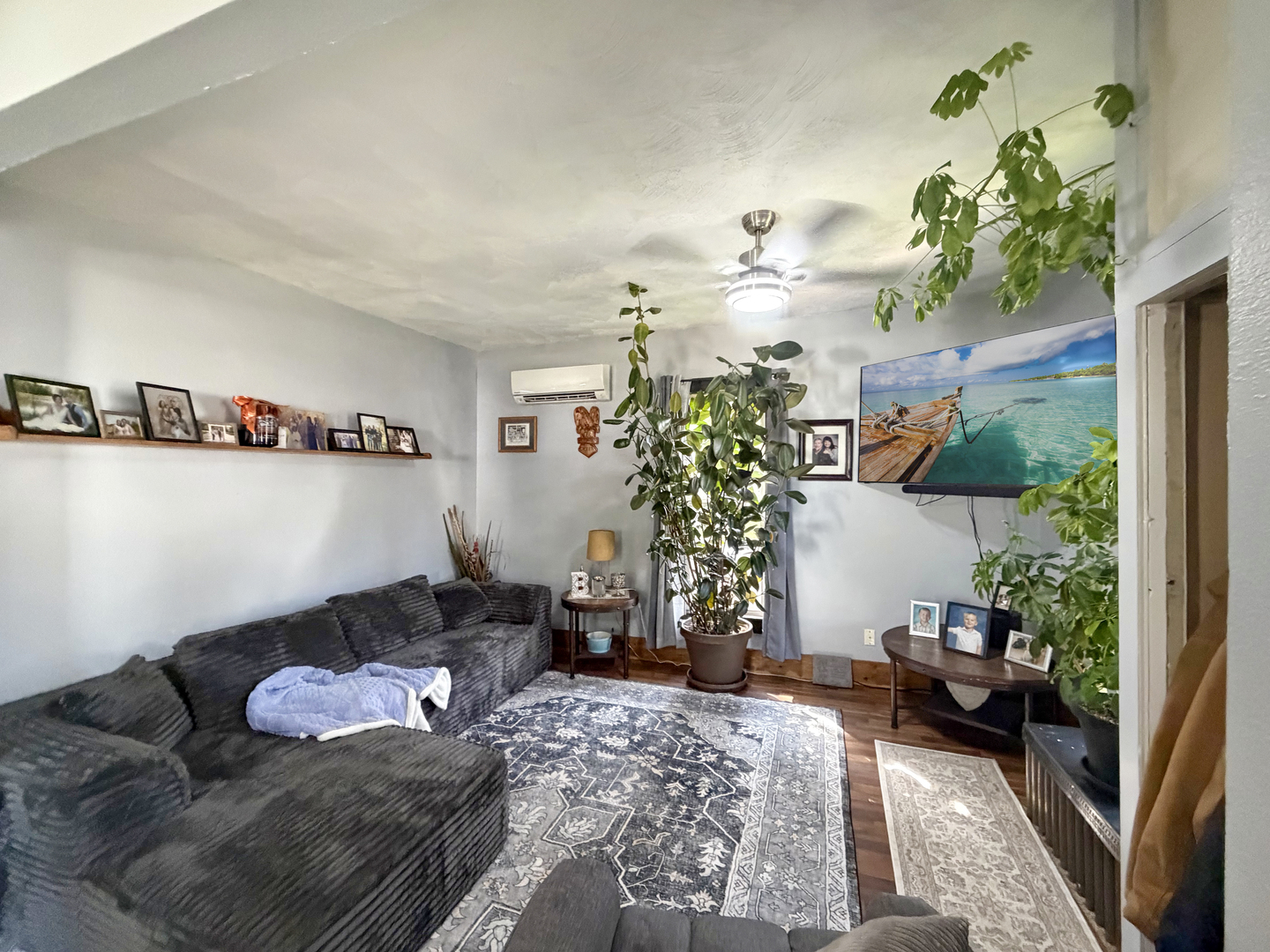 828 S Adams Avenue