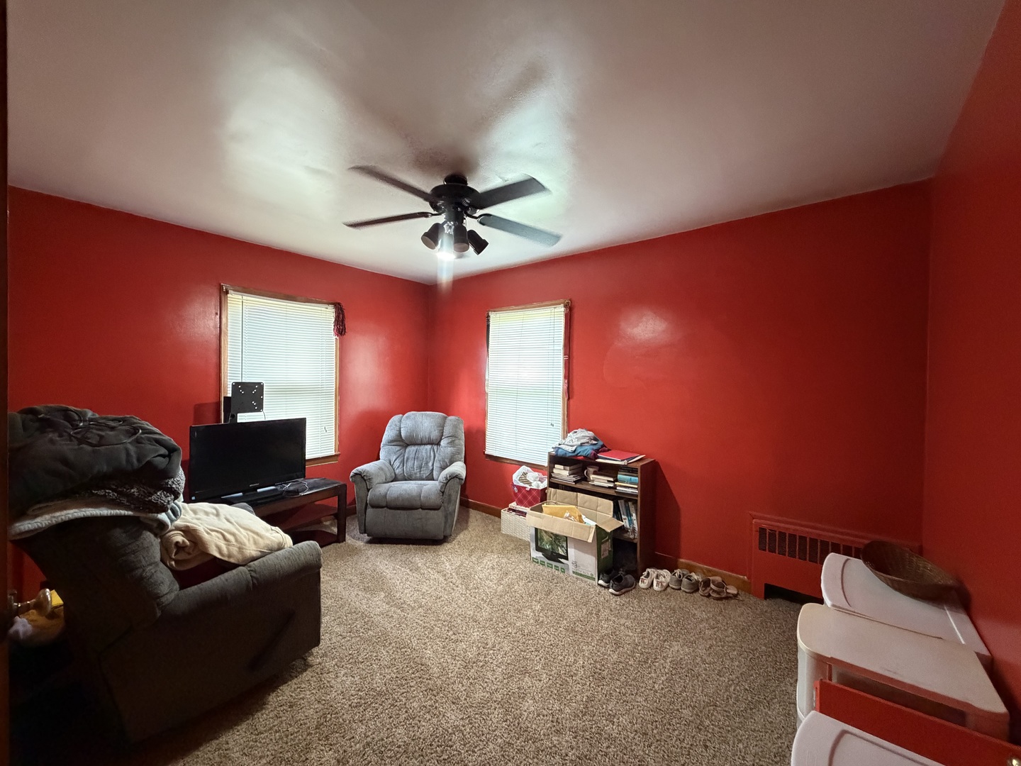 404 Maple Avenue