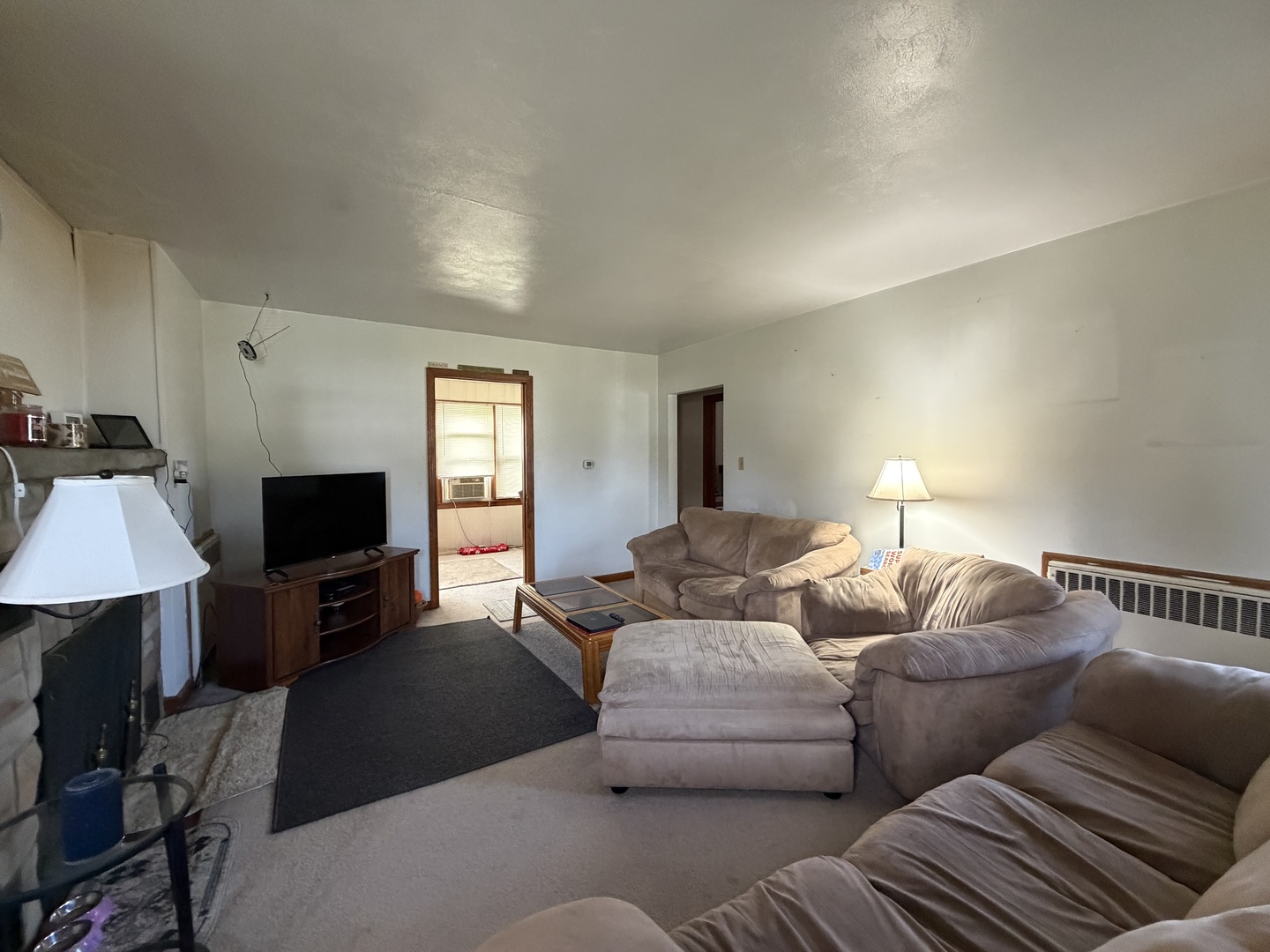 404 Maple Avenue