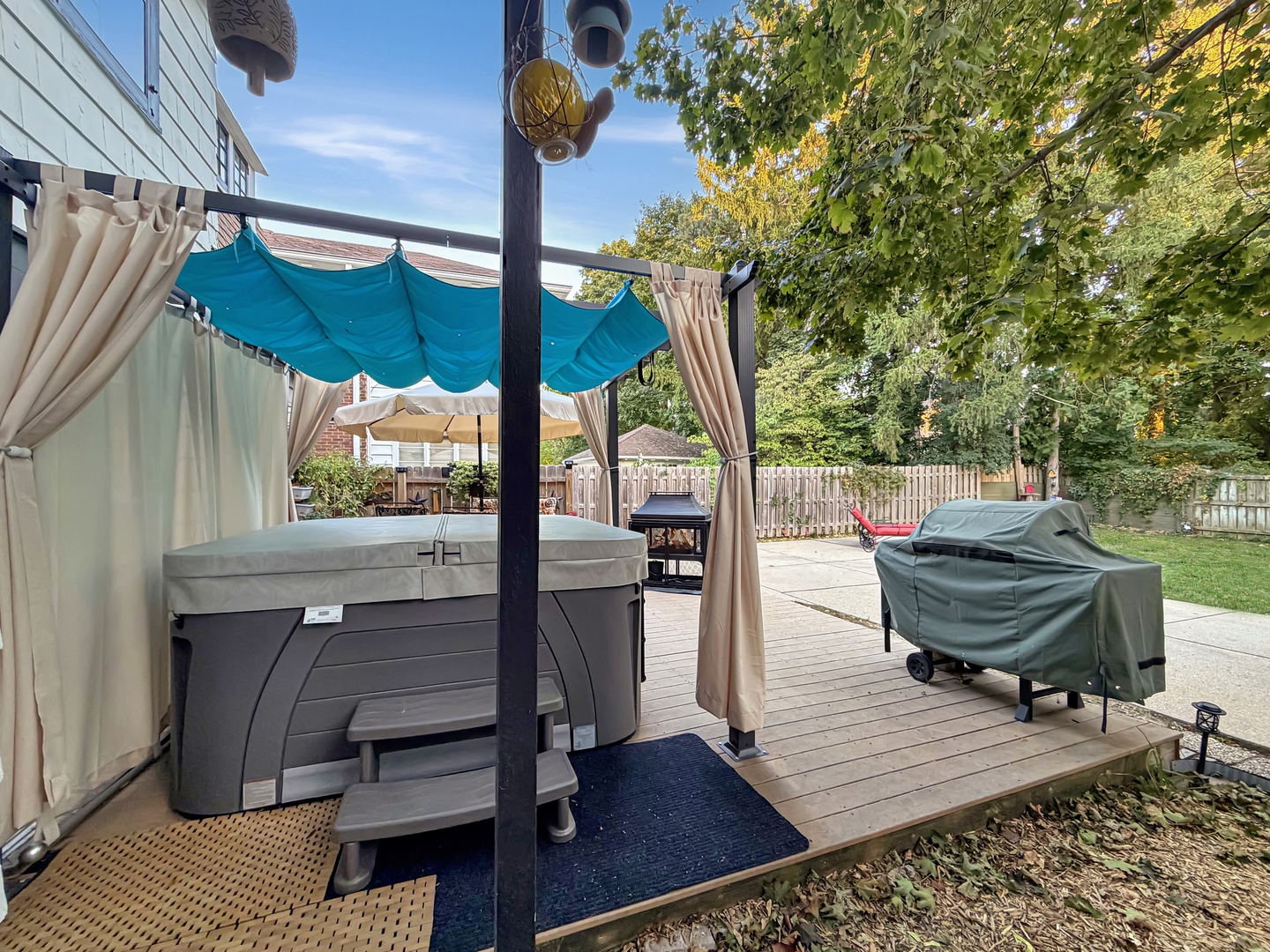1569 W Stephenson Street