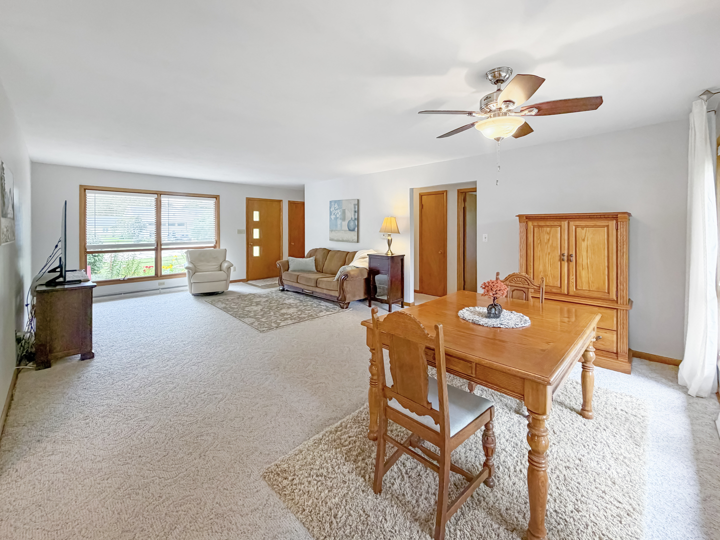 1353 Empire Court