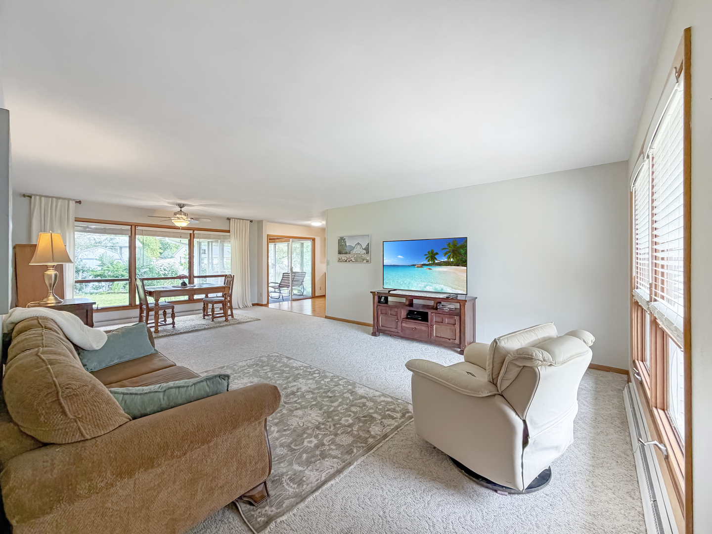 1353 Empire Court