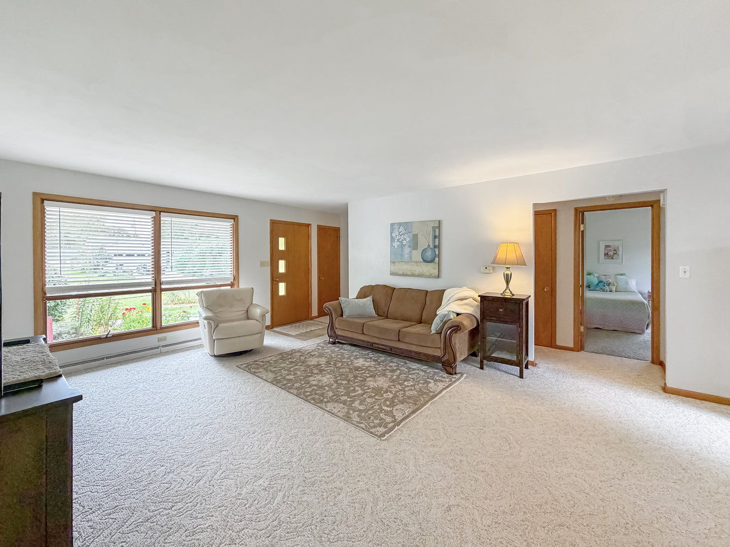 1353 Empire Court
