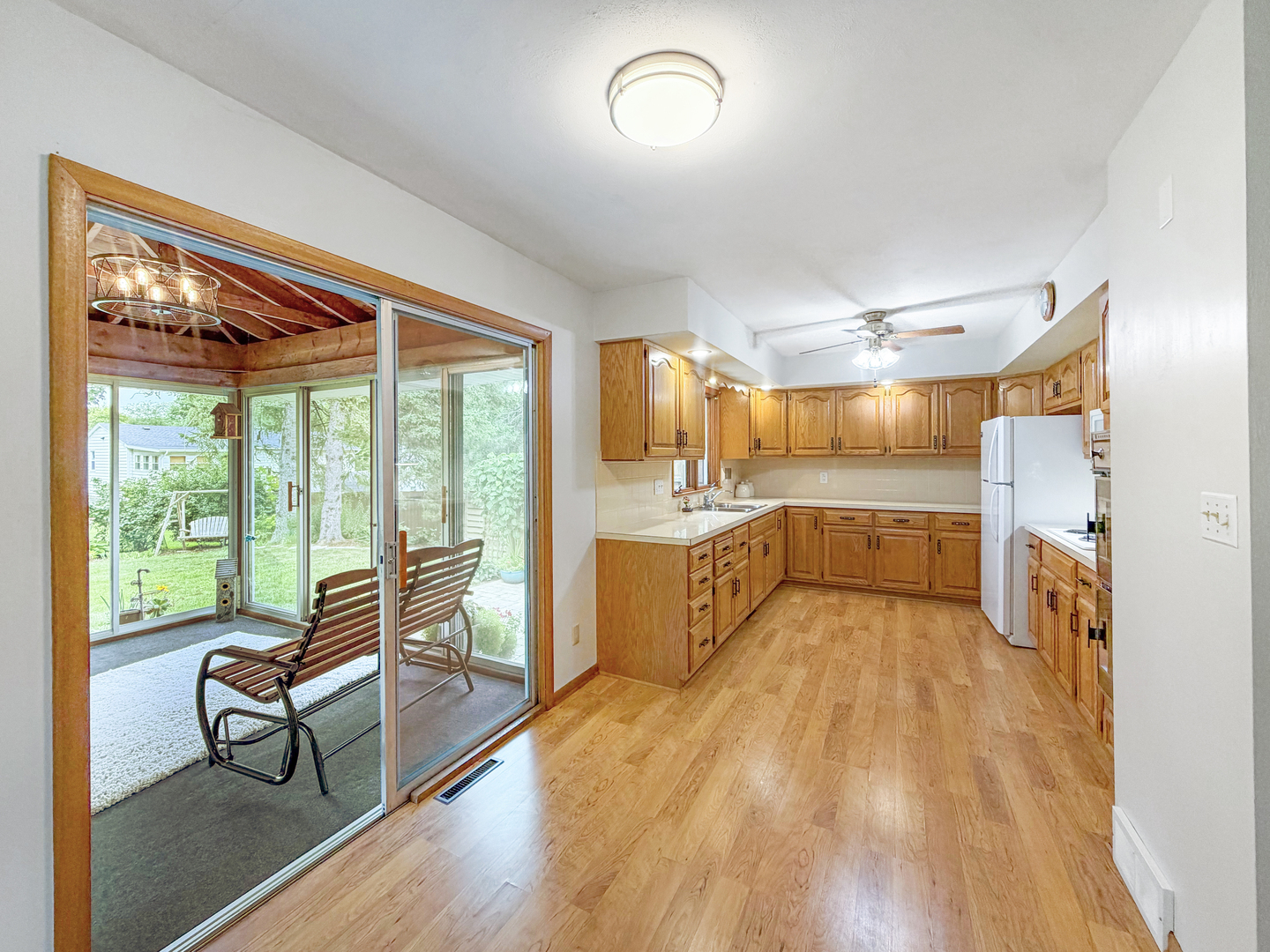 1353 Empire Court