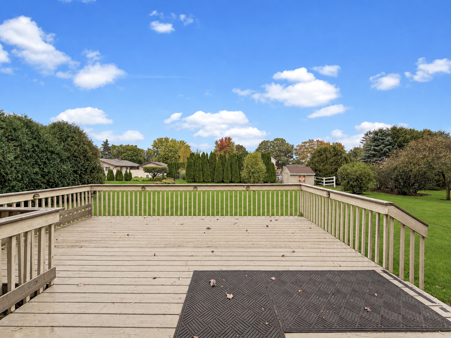 108 W Meadows Court