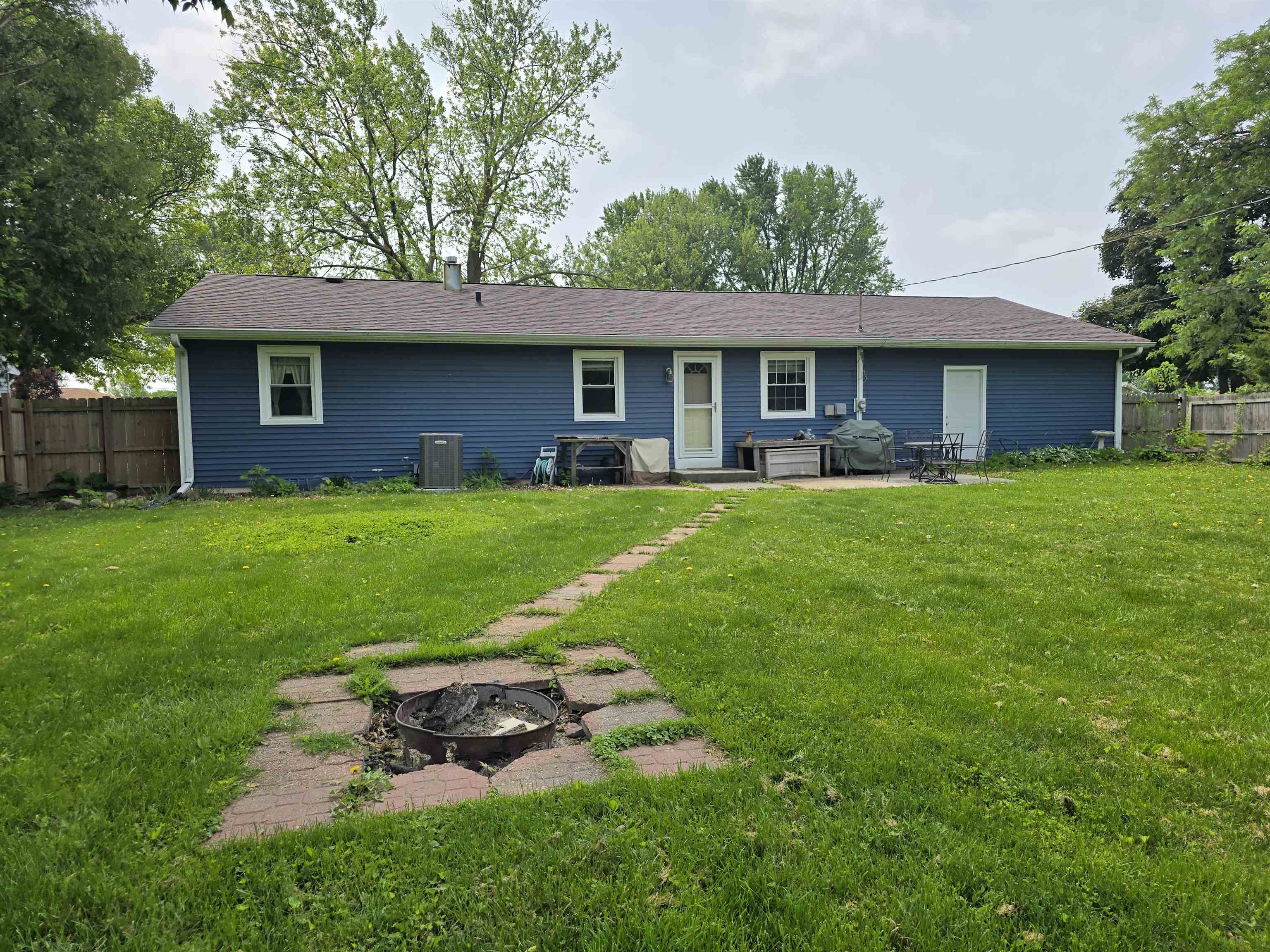1218 Nicolet Street