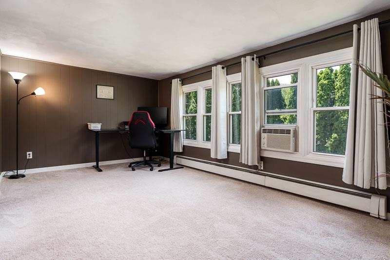 1433 Greenwich Lane