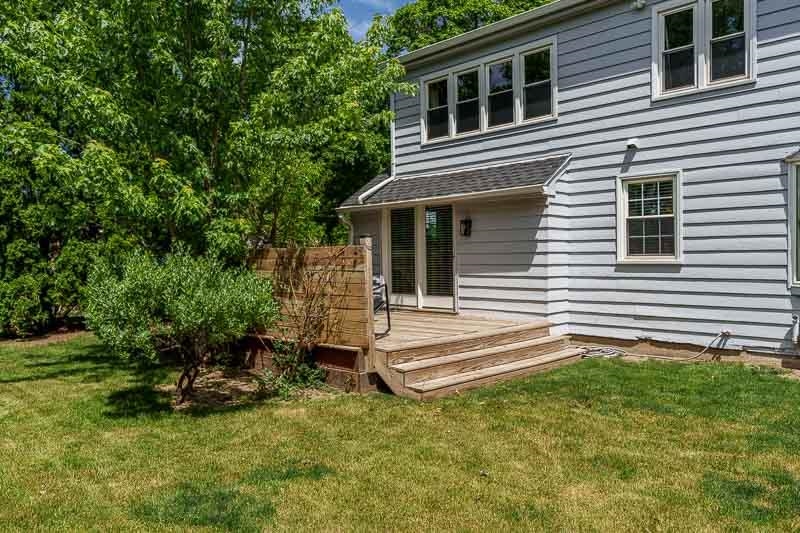 1433 Greenwich Lane