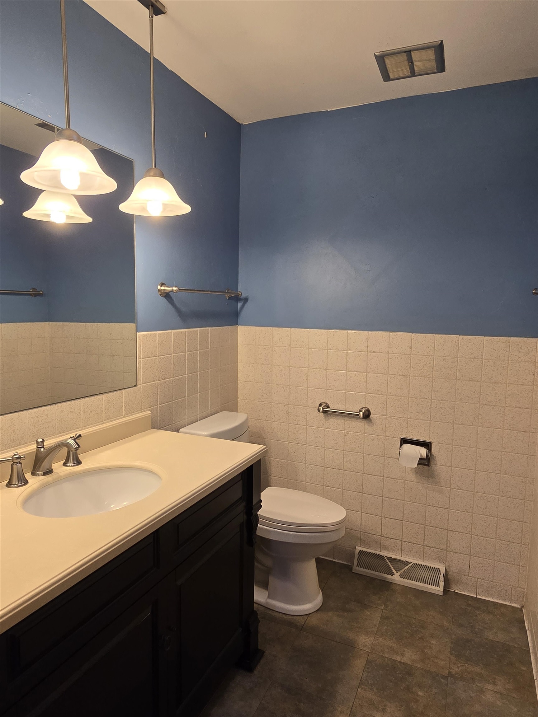 5563 Palisades Parkway