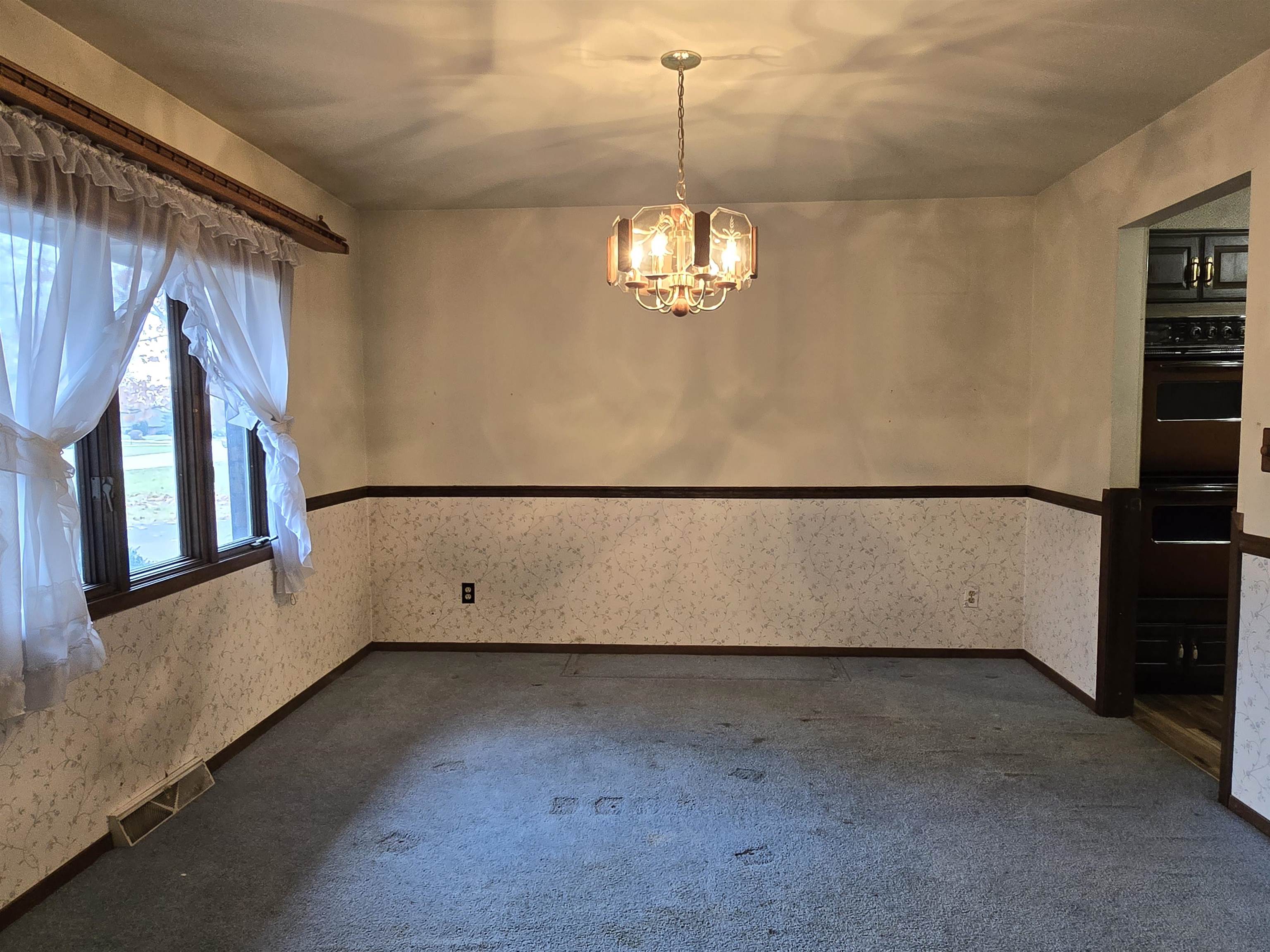 5563 Palisades Parkway