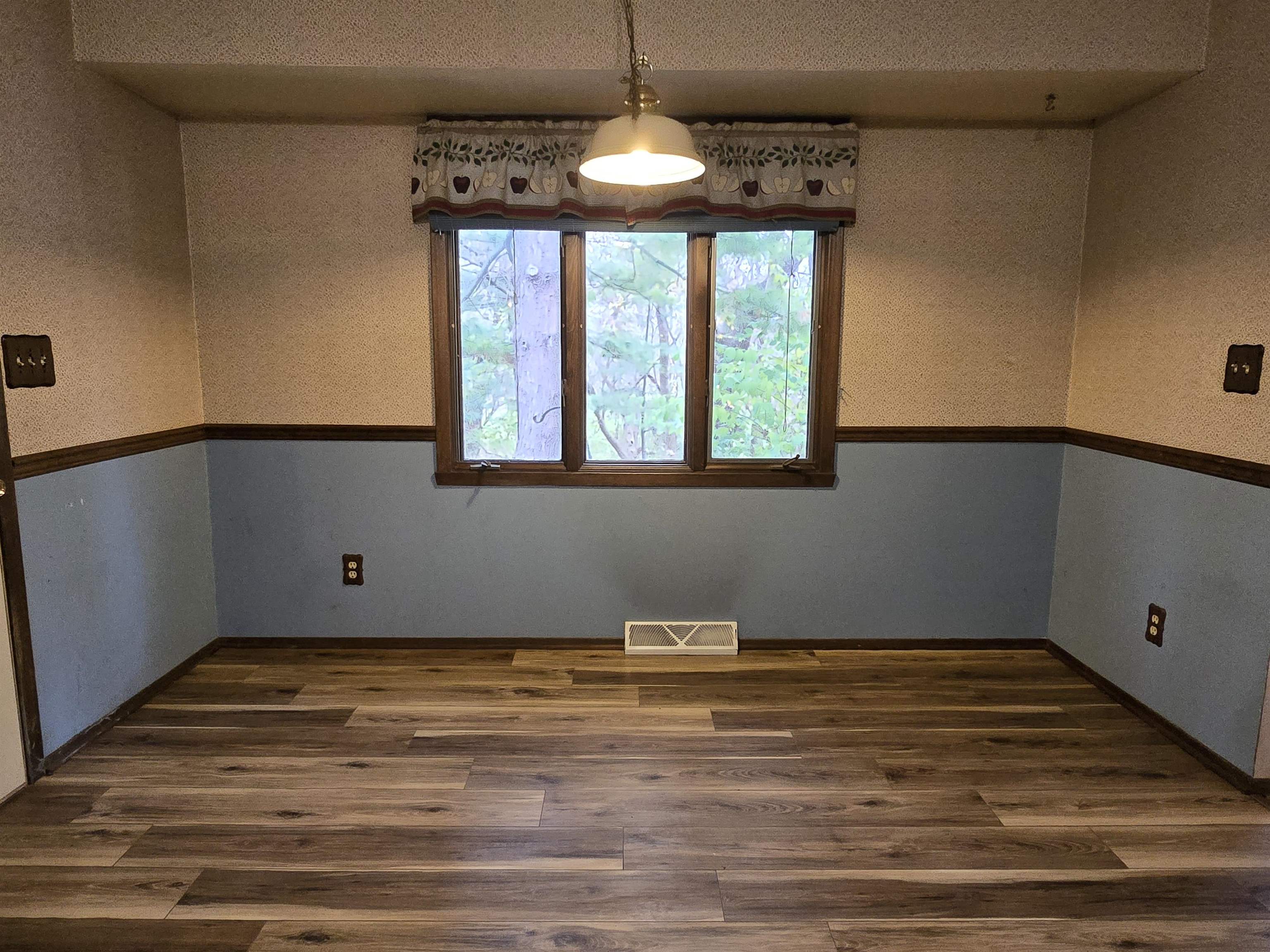 5563 Palisades Parkway