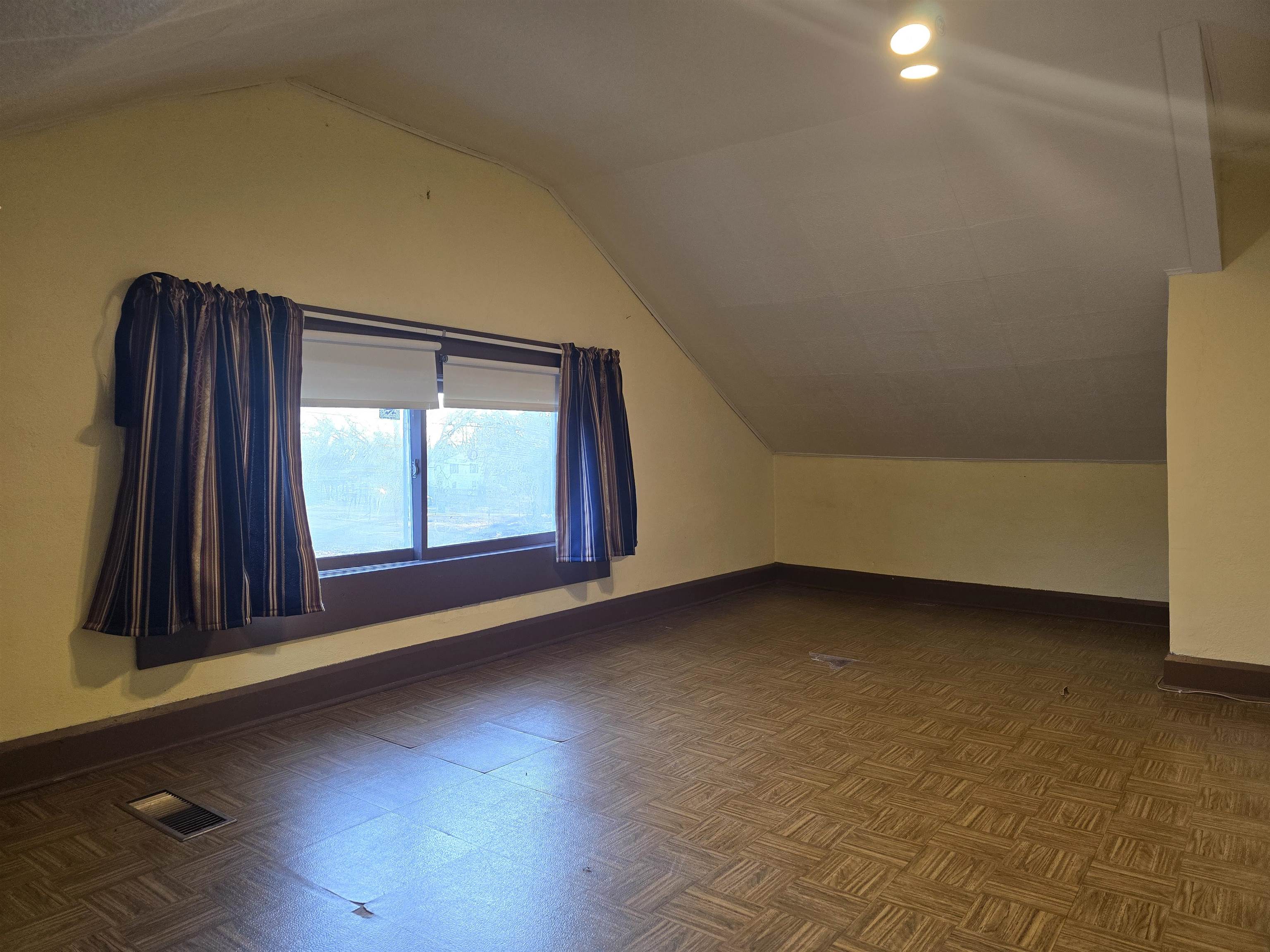 320 Westmoreland Avenue