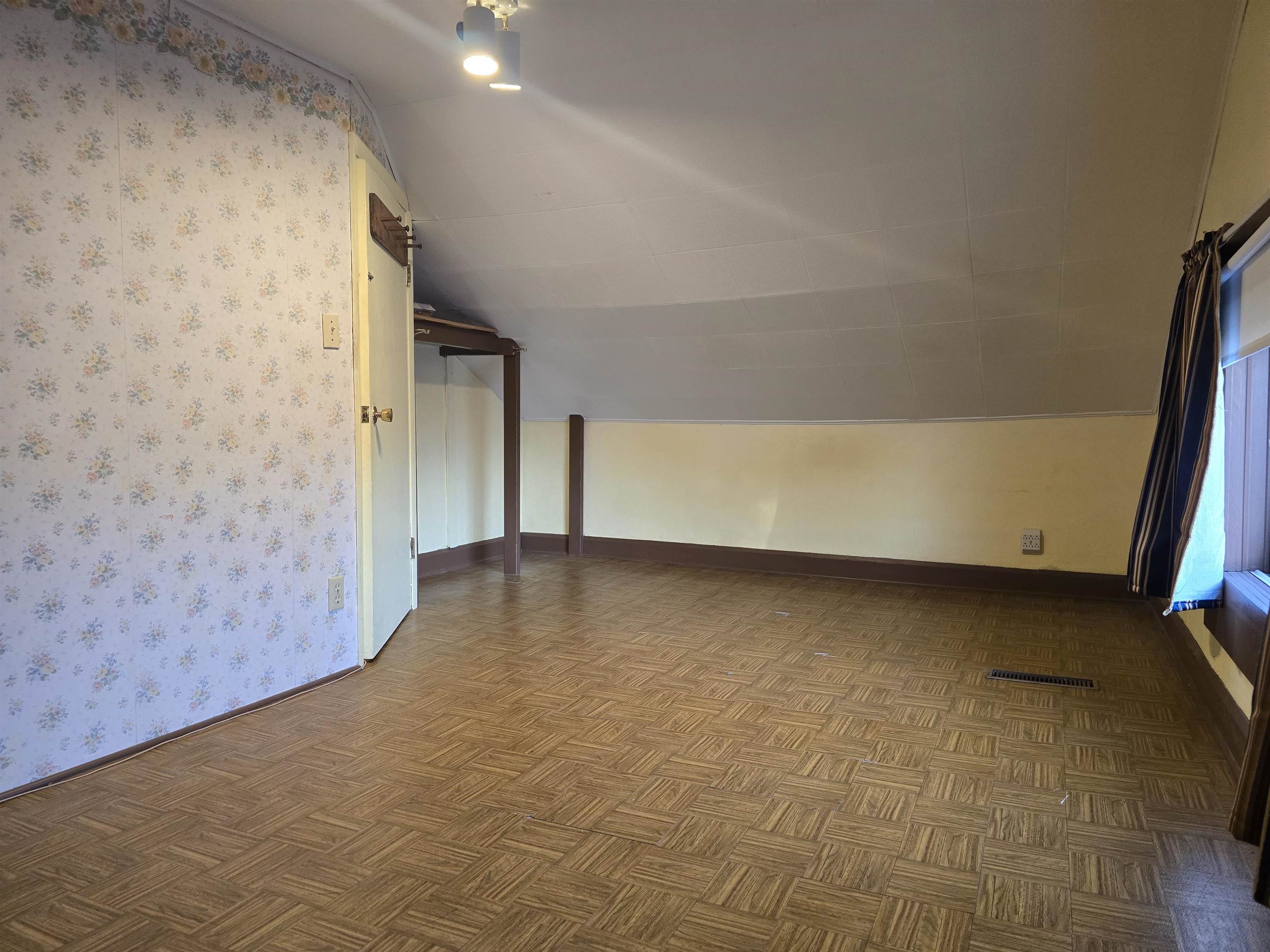 320 Westmoreland Avenue