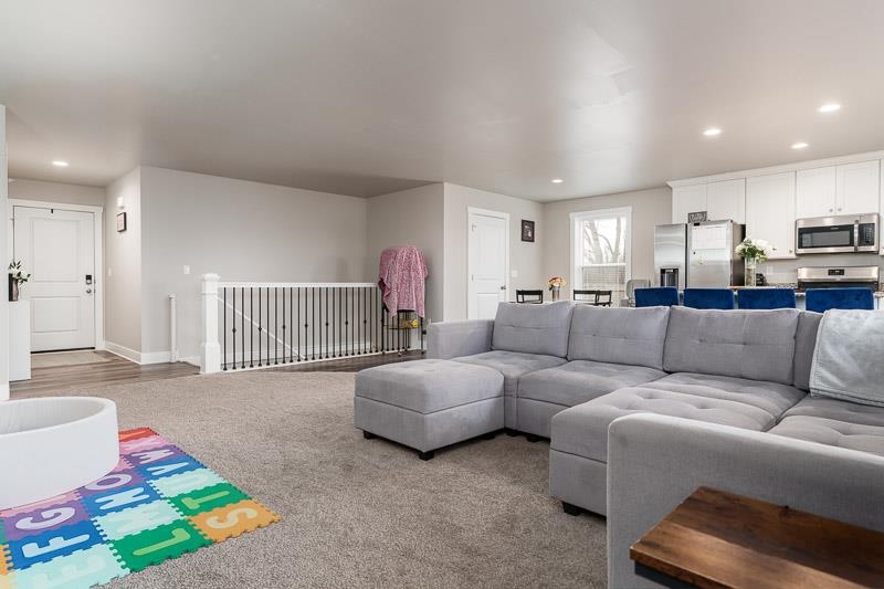 15044 Yellowstone Drive