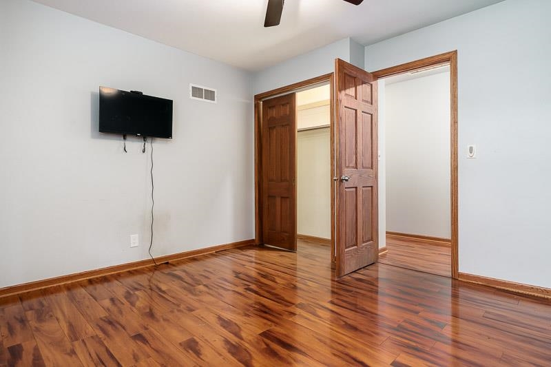 5329 Dallas Court