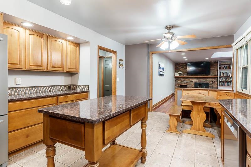 5329 Dallas Court