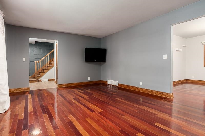 5329 Dallas Court