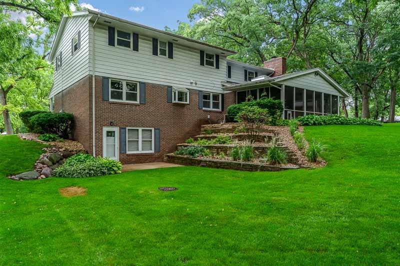 5329 Dallas Court