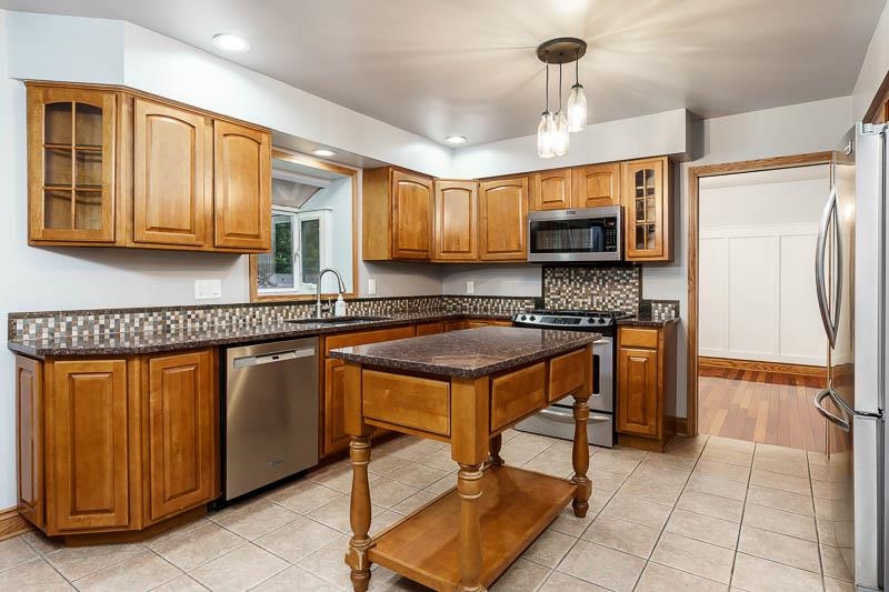 5329 Dallas Court