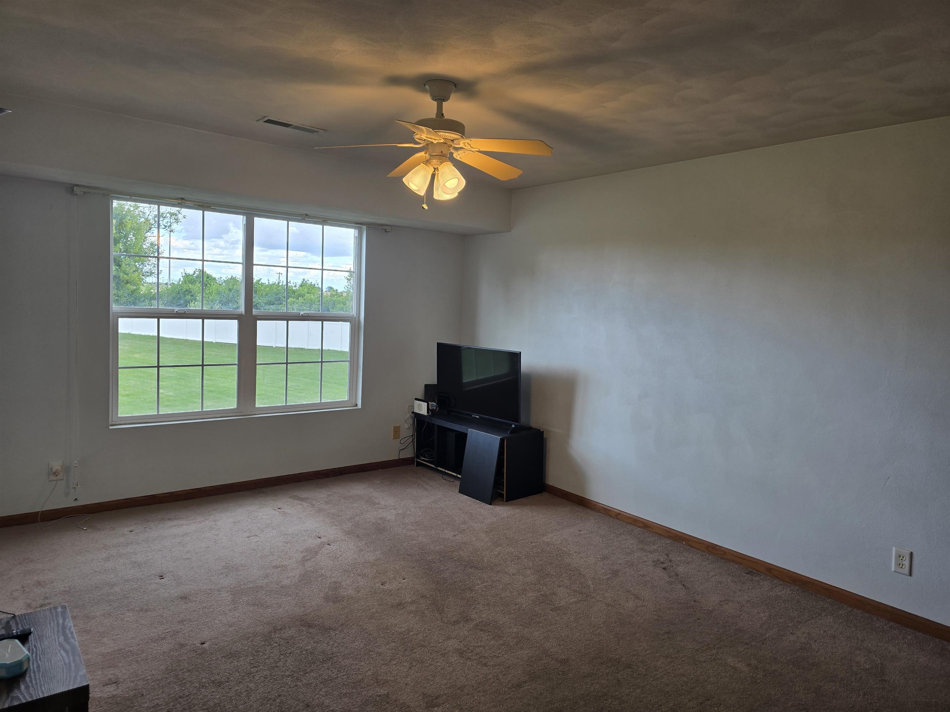 7716 Creek Bend