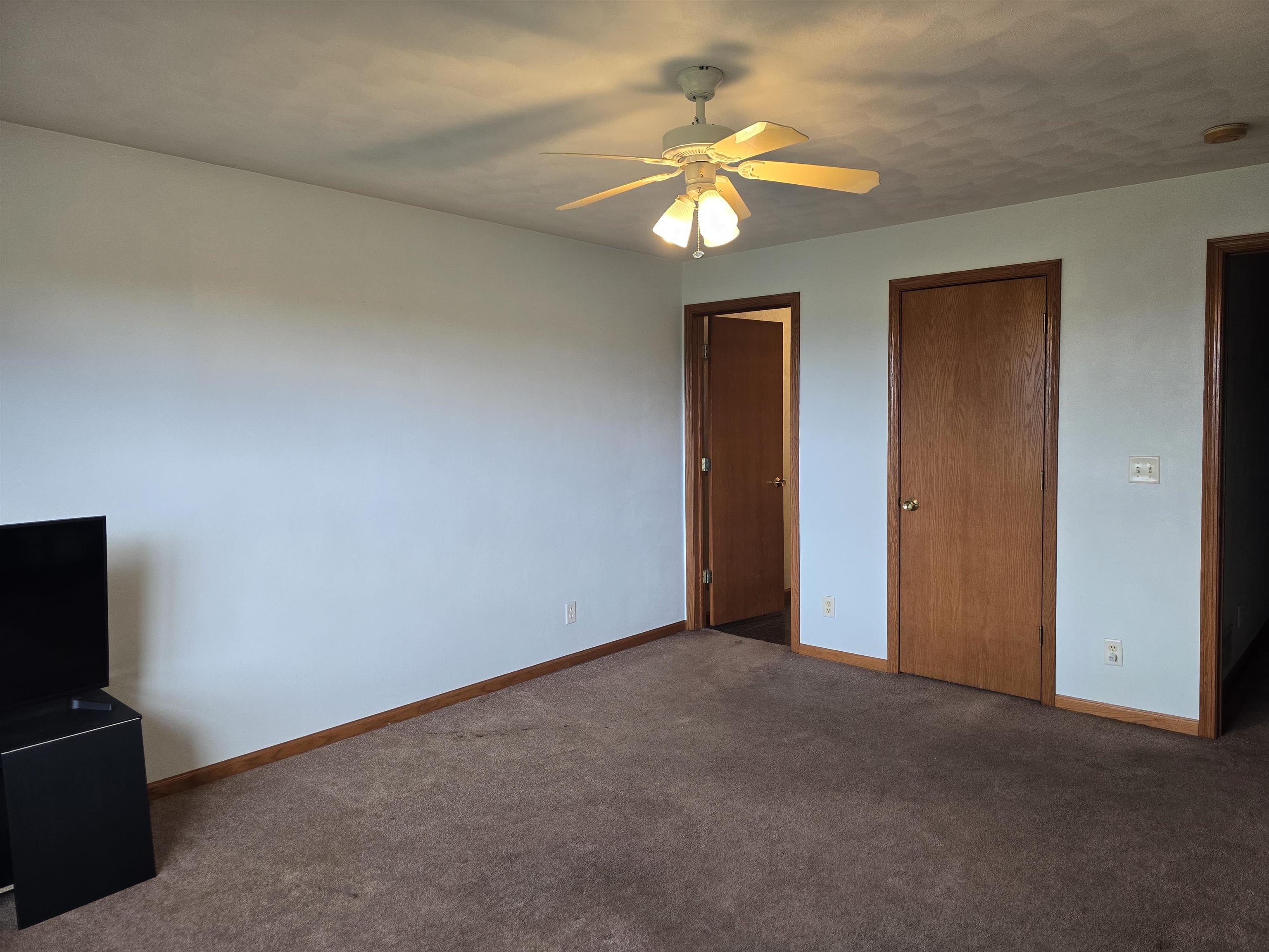 7716 Creek Bend