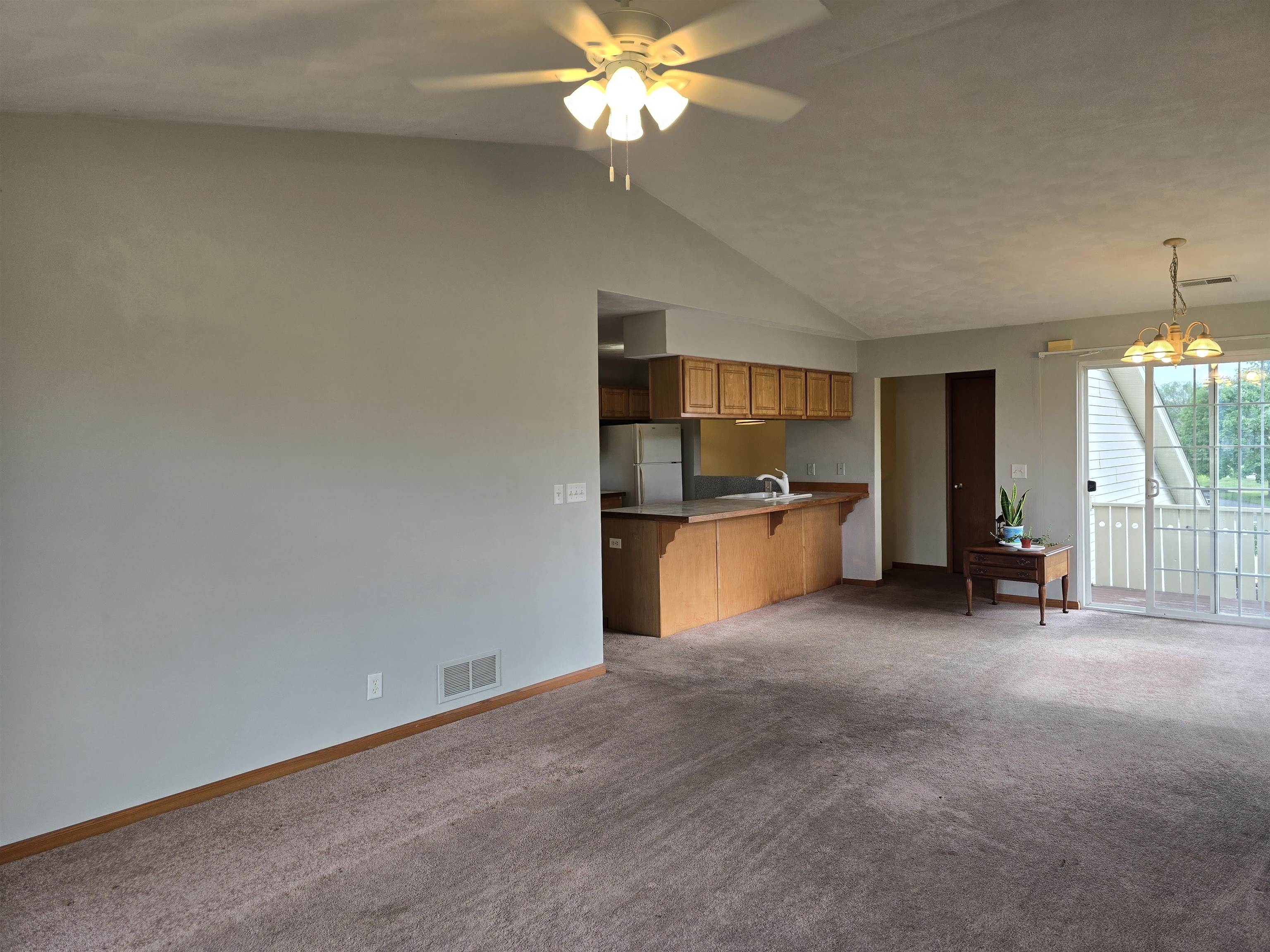 7716 Creek Bend