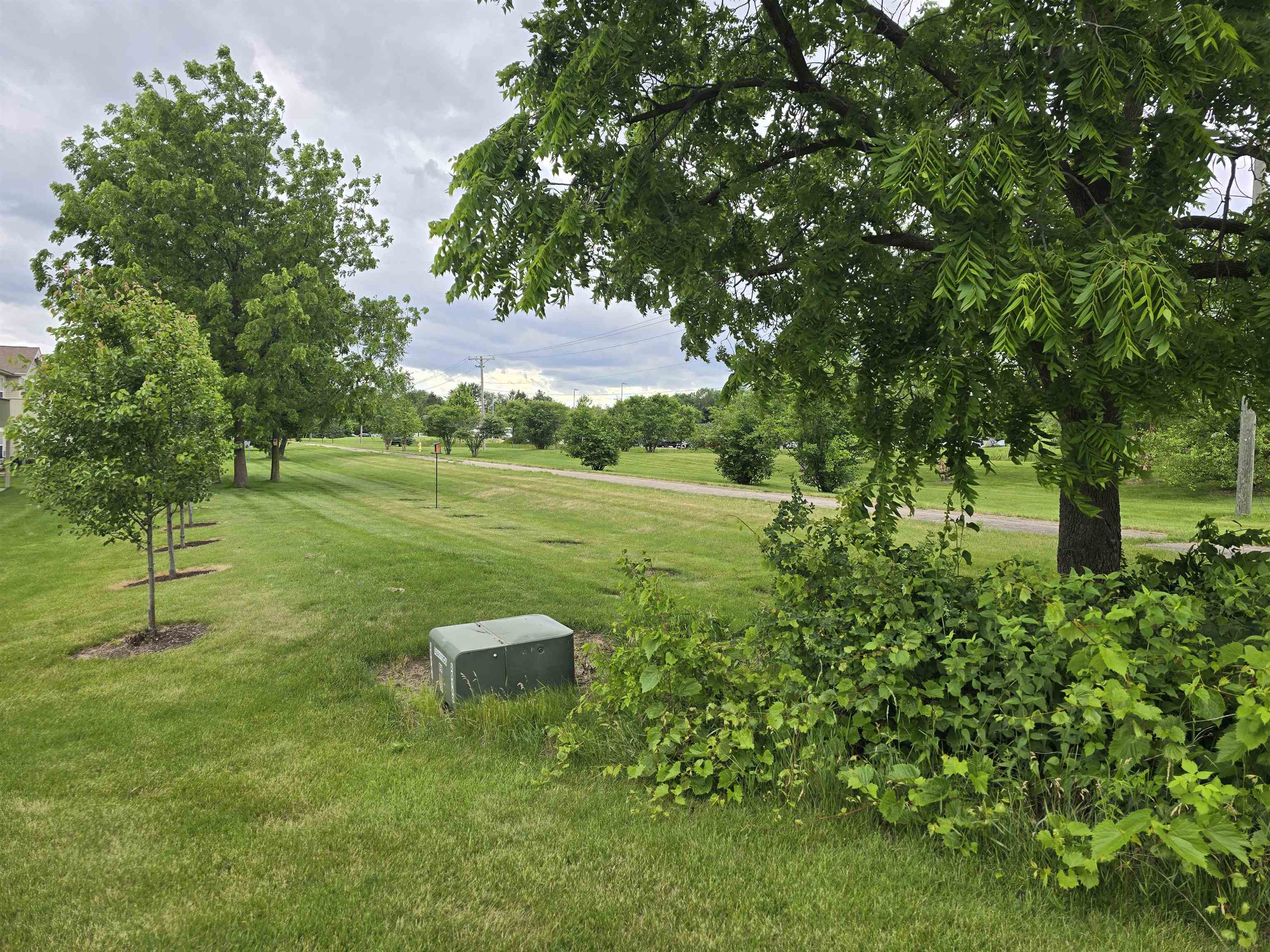 7716 Creek Bend