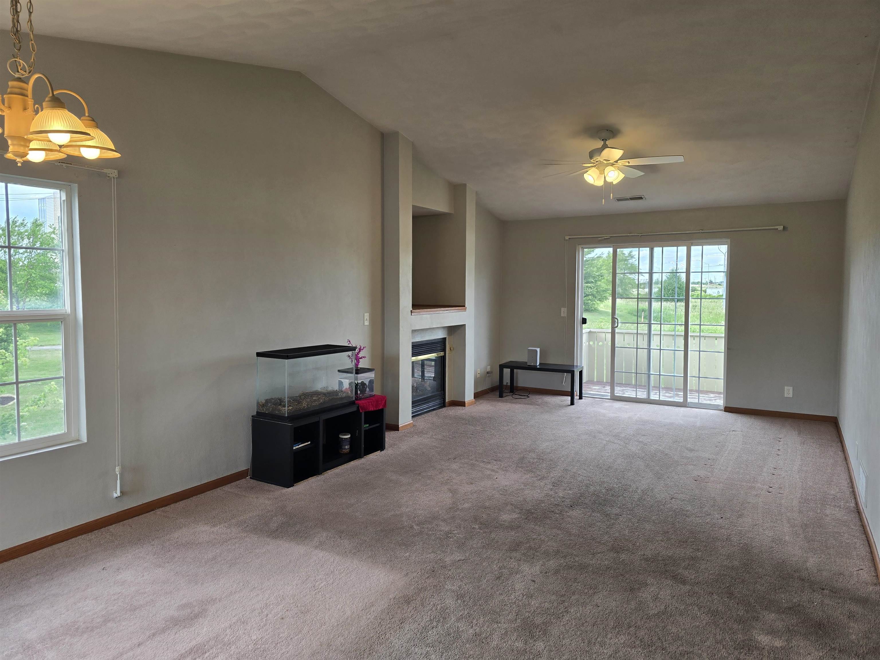 7716 Creek Bend