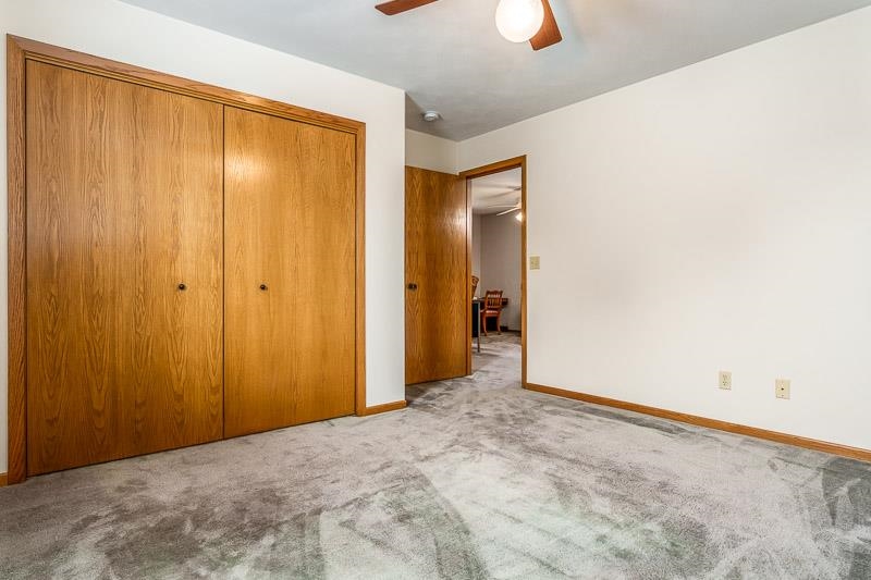 4996 Zenith Parkway