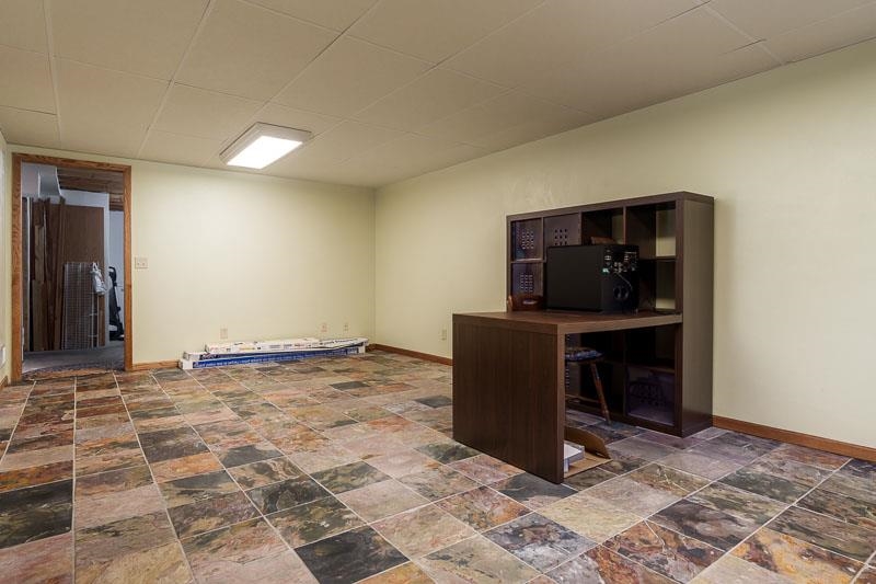 4996 Zenith Parkway