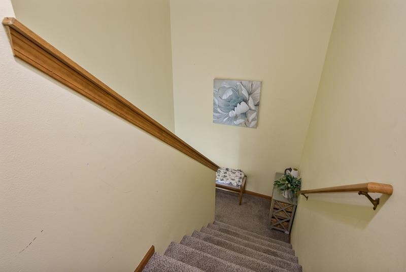 6429 Oak Crest Lane