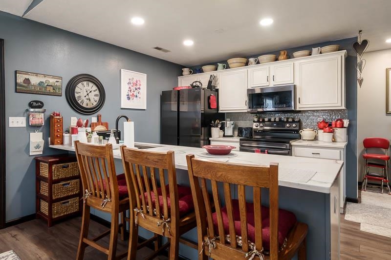 6429 Oak Crest Lane