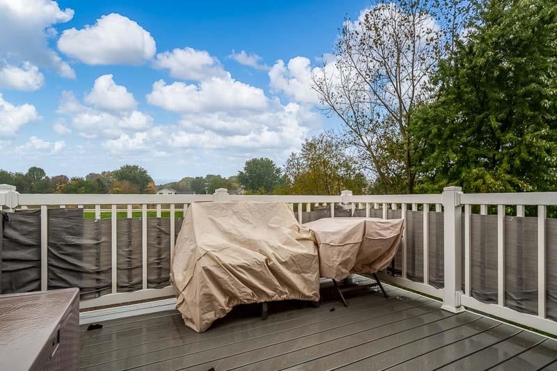 6429 Oak Crest Lane