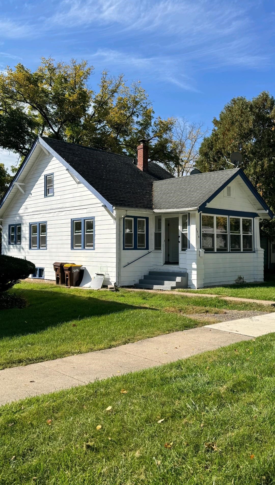 2018 Chestnut Street