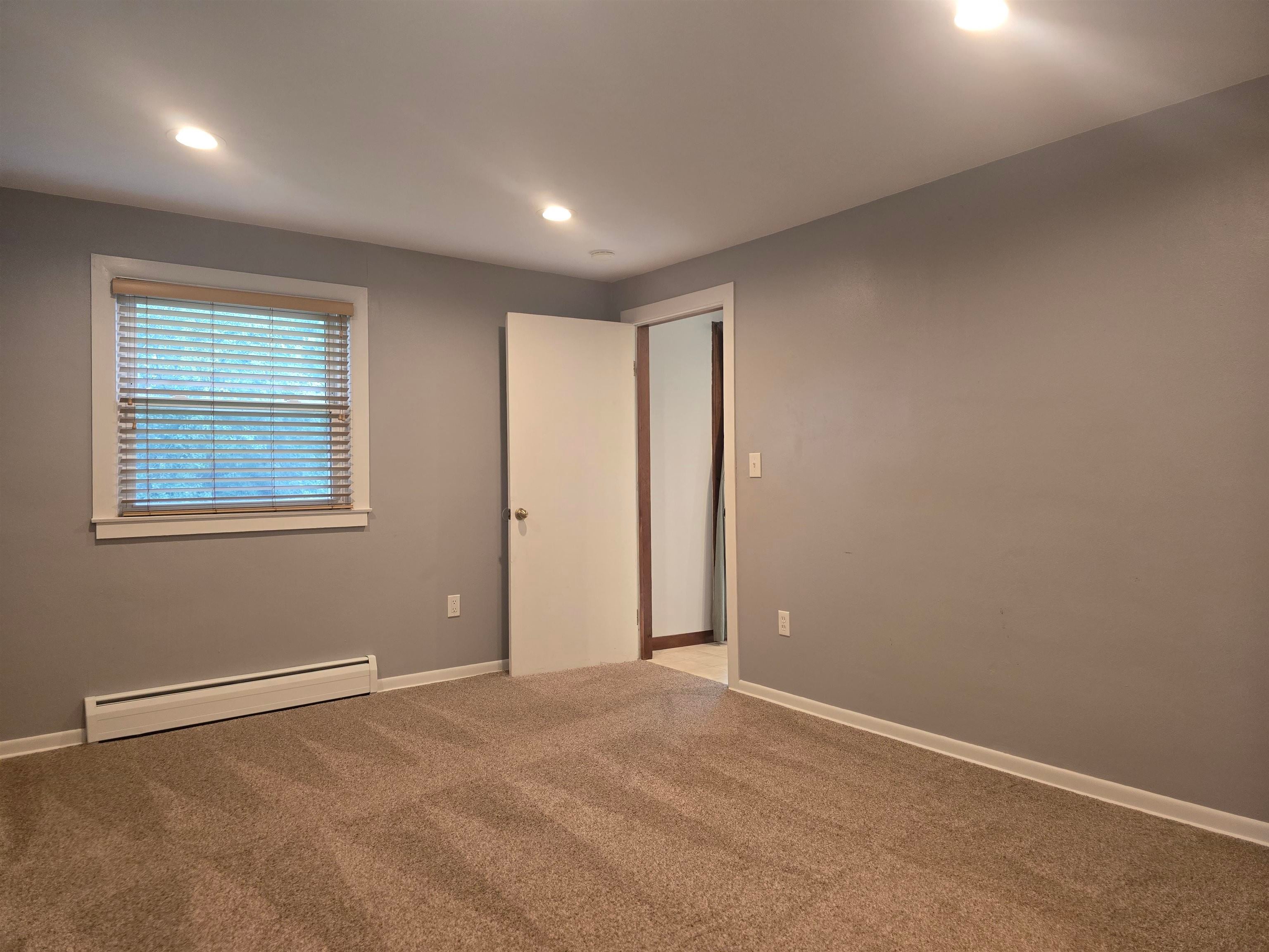 7 S Bruce Street