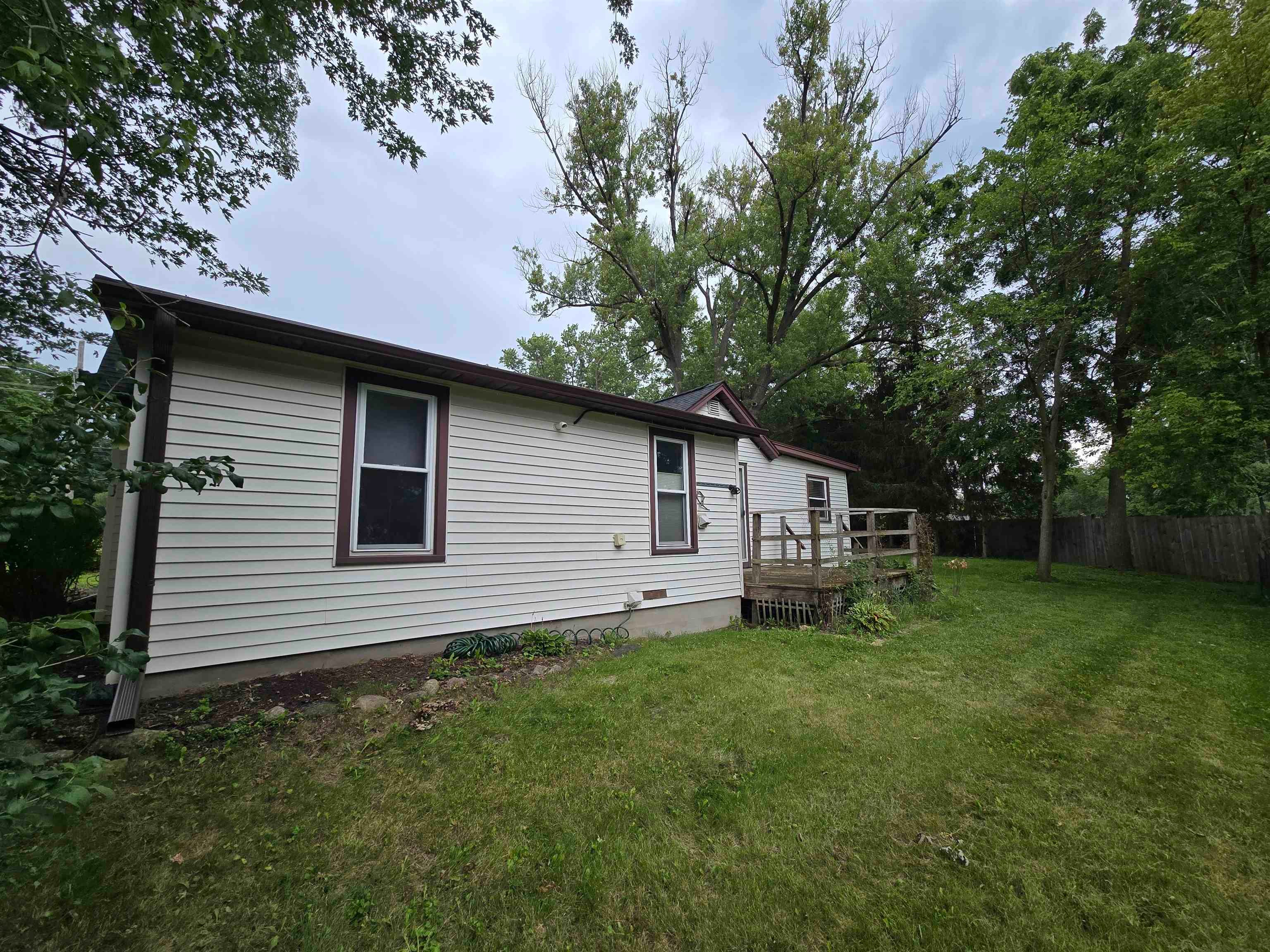 7 S Bruce Street