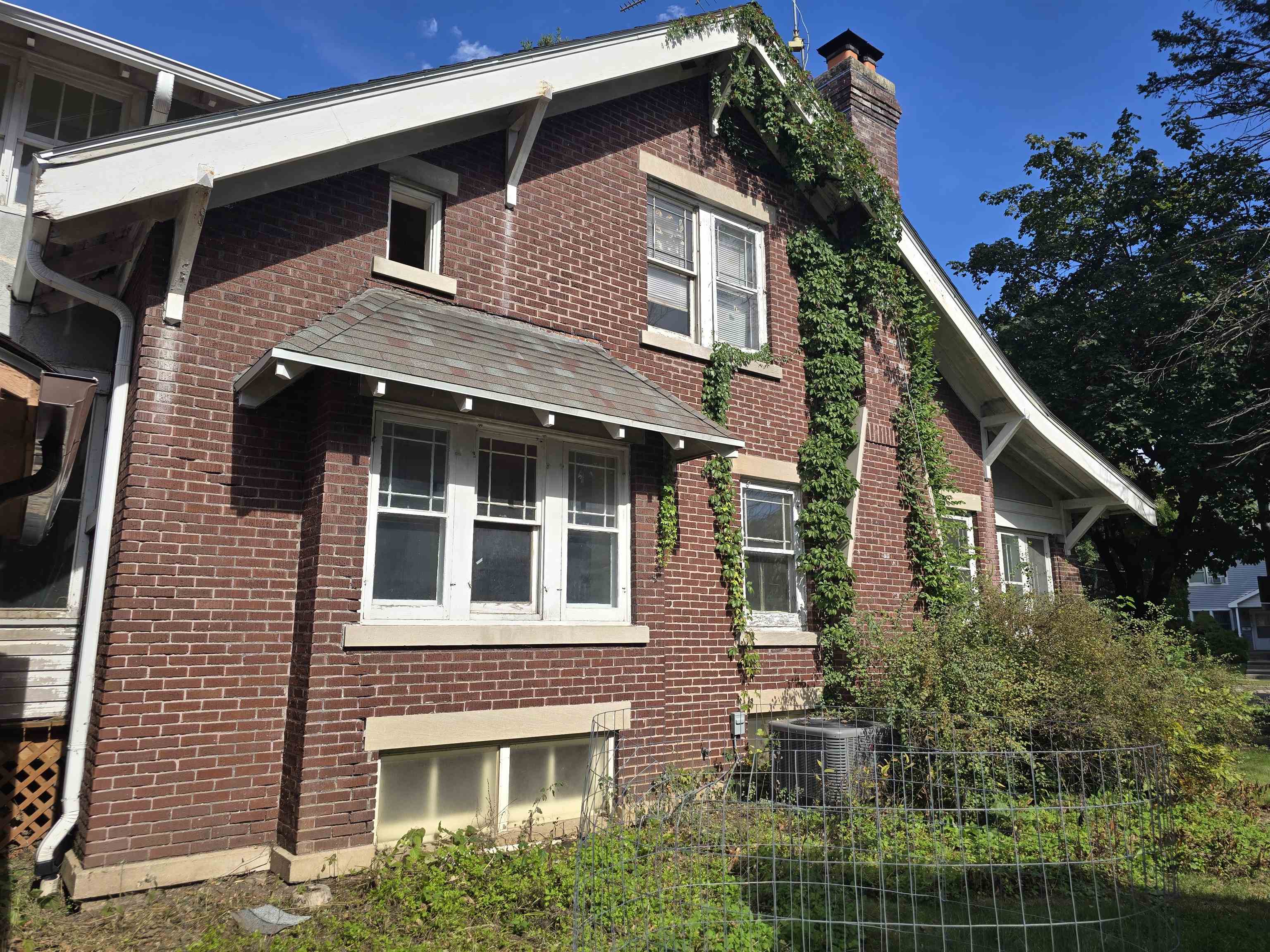 415 Milton Avenue