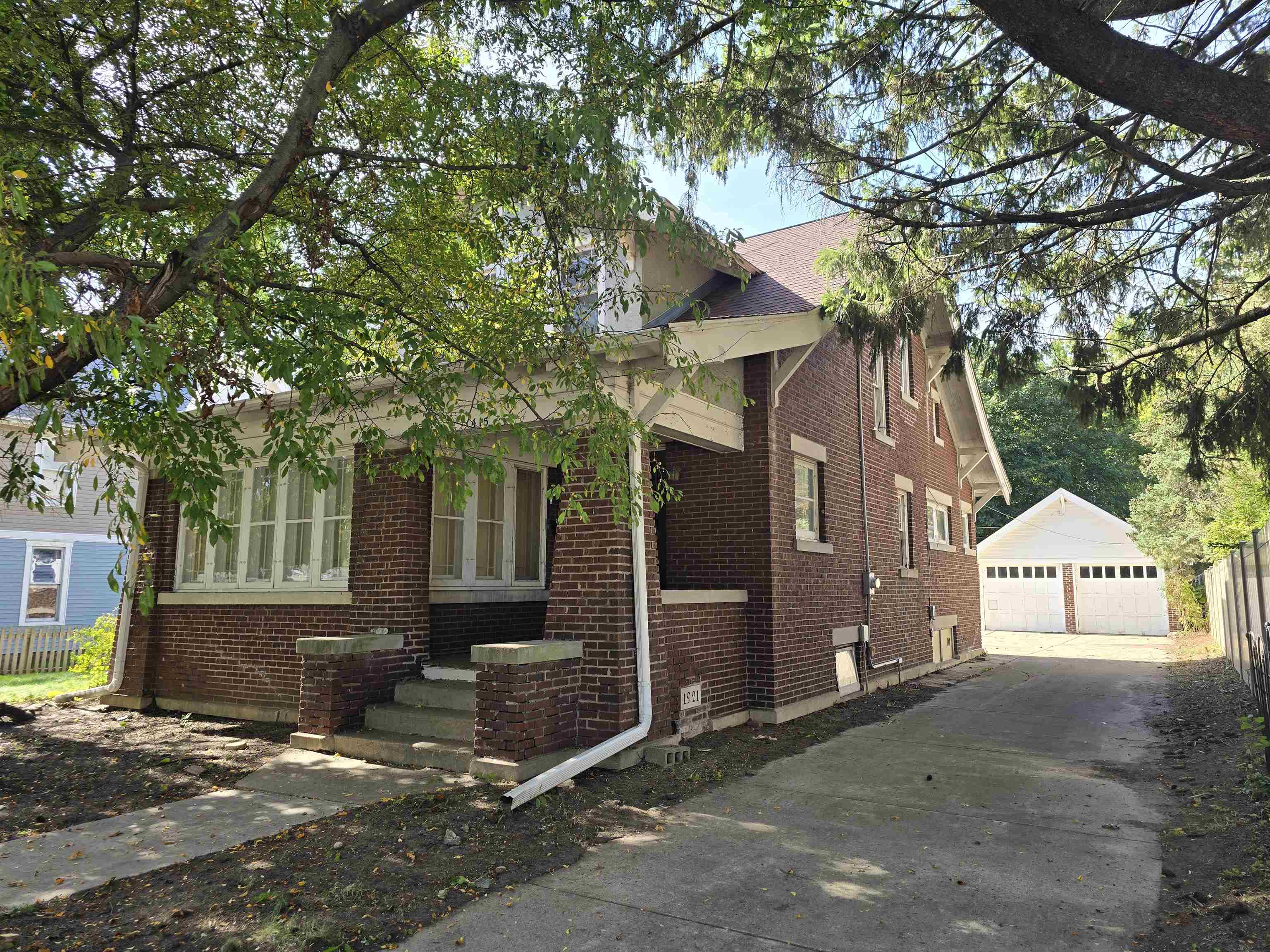 415 Milton Avenue