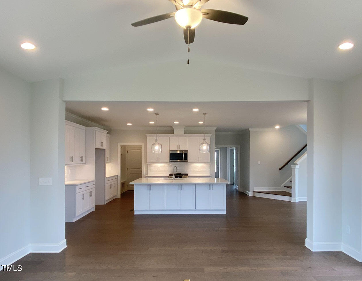 4852 Grosbeak Court