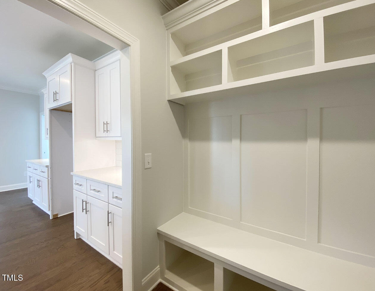 4852 Grosbeak Court