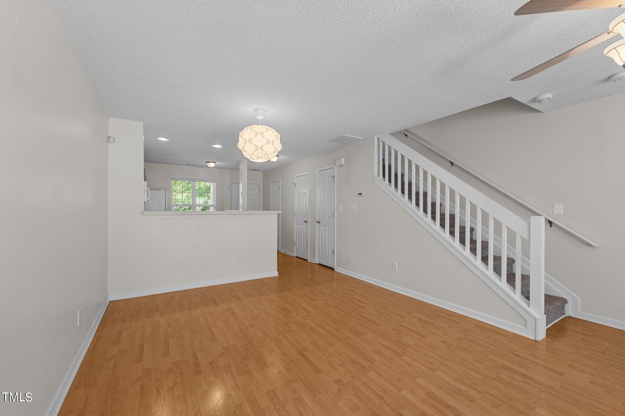1119 Oak Blossom Way