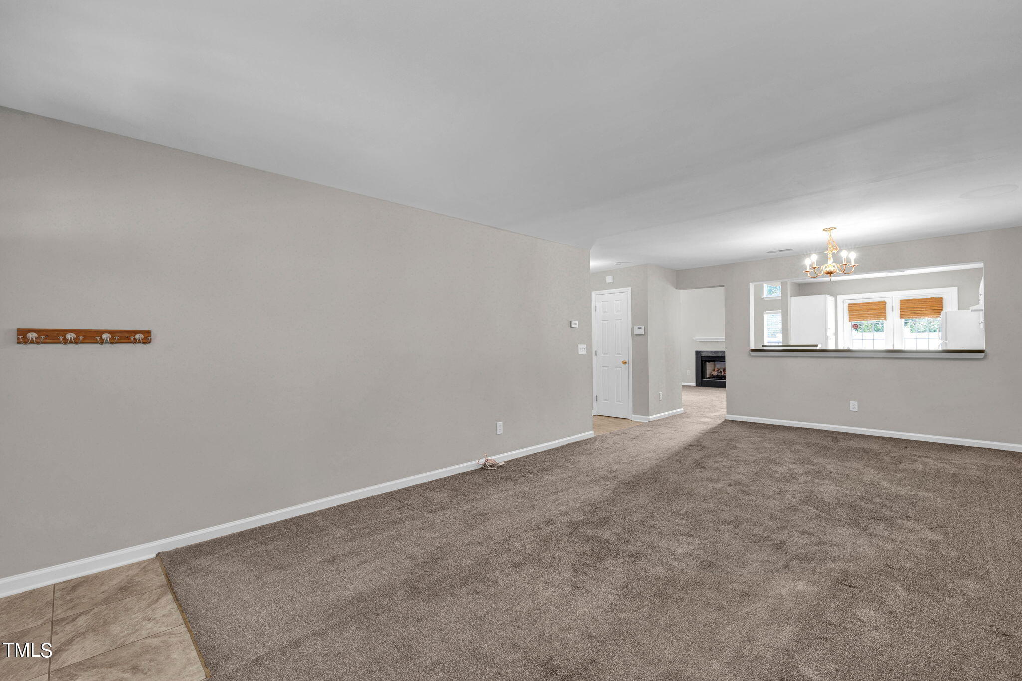 802 Creek Crossing Trail