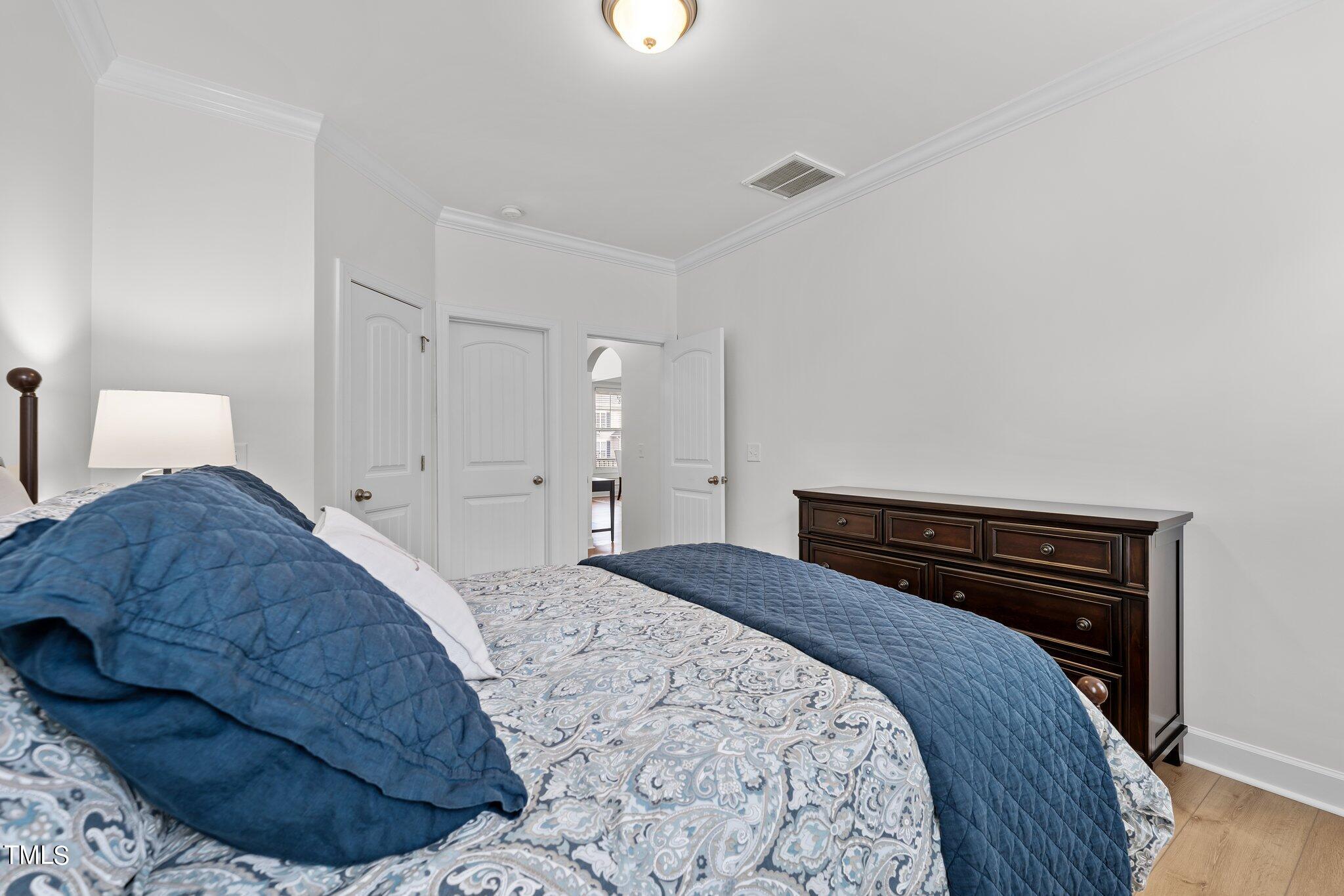 1064 Falkirk Drive